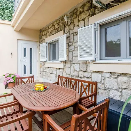 Πανσιόν Luce 4*